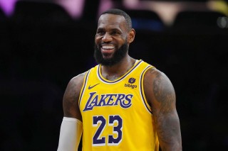 cctv5播放nba吗?(央视cctv5能看nba了吗)