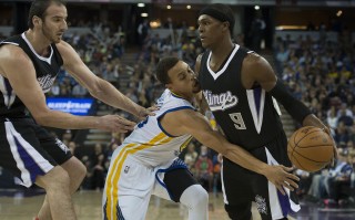 nba勇士vs国王(NBA勇士VS国王直播)