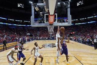 nba比赛在哪里看免费(nba比赛在哪里看免费回放)