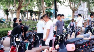 电动车安全品质新标杆！雅迪“42295”标准车型引发热卖