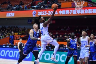 今日cba篮球比赛(今日cba篮球比赛赛程表最新)