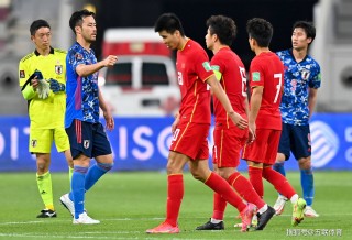 日本vs中国足球直播(日本vs中国足球直播今天比赛)