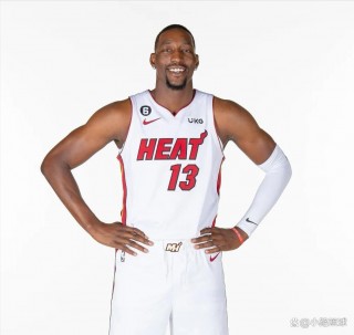 nba现役中锋排名(nba现役中锋排名1~30)