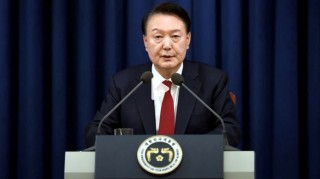 韩媒：紧急 *** 事件调查期间，警方没收韩国警察厅长及首尔警察厅长手机
