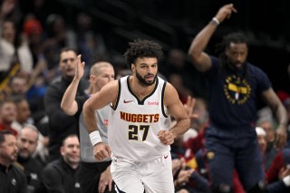 今日nba比赛比分(今日nba比赛比分预测)