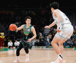 今天辽宁男篮比赛直播(今天辽宁男篮比赛直播回放)