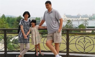 姚明老婆叶莉身高(姚明夫人叶莉身高是多少米)