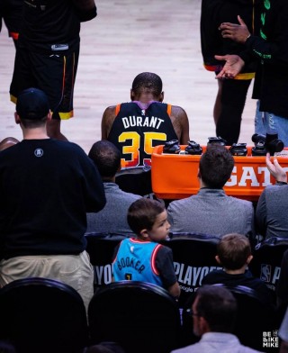 在哪里能看到nba直播比赛(在哪里能看到nba直播比赛视频)