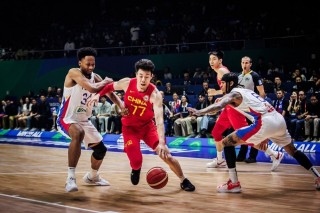 中国vs菲律宾足球直播(中国vs菲律宾足球直播频道)