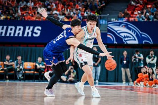 现在直播cba(现在直播平台哪个最火最挣钱)