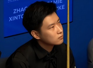 包含正在直播的斯诺克比赛赵心童的词条