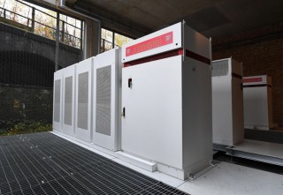 包含港媒：中国大力发展新型储能系统的词条