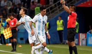 恩佐佩雷斯(恩佐佩雷斯打什么位置)