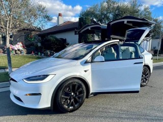 特斯拉汽车2023款最新款价格(特斯拉汽车2023款最新款价格多少钱)