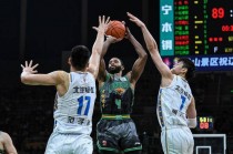 今天辽宁男篮比赛直播(今天辽宁男篮比赛直播结果)