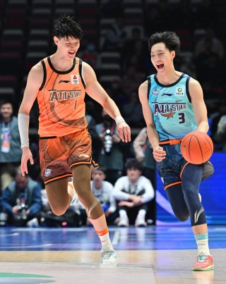 今天的cba篮球赛(辽宁男篮今晚比赛直播)