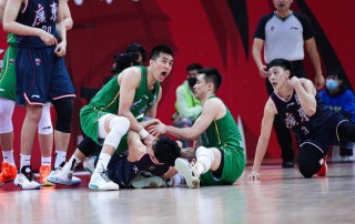 广东男篮今晚比赛直播视频(广东男篮今晚比赛直播视频在线观看)