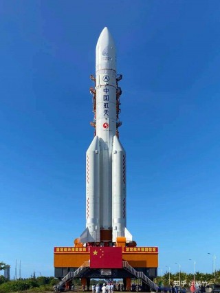 火箭新闻今天最新的消息(火箭新闻火箭最新动态视频)