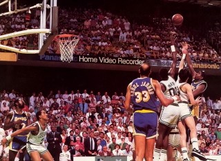 nba十大绝杀(nba十大绝杀神最新排名)