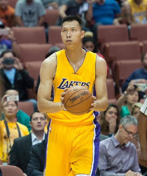 易建联在nba什么水平(易建联在nba数据算什么级别)  第1张