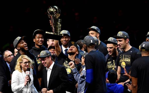 nba十大经典总决赛(nba十大经典总决赛是哪一年)  第2张